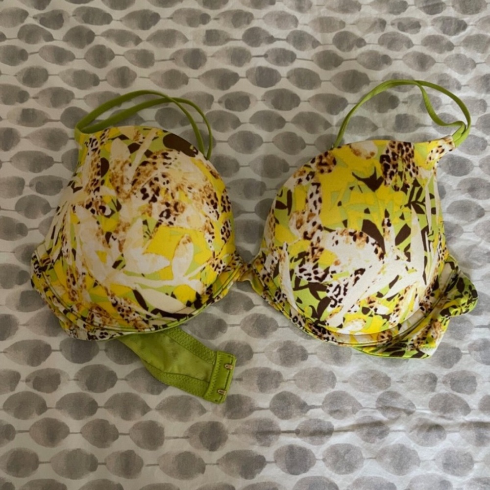 Victoria Secret Yellow and Green Animal Print Bra 36 C